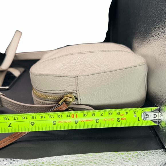 Fossil Gemma Cream Pebbled Leather Crossbody Small Camera Bag Adjustable Strap - Picture 6 of 9